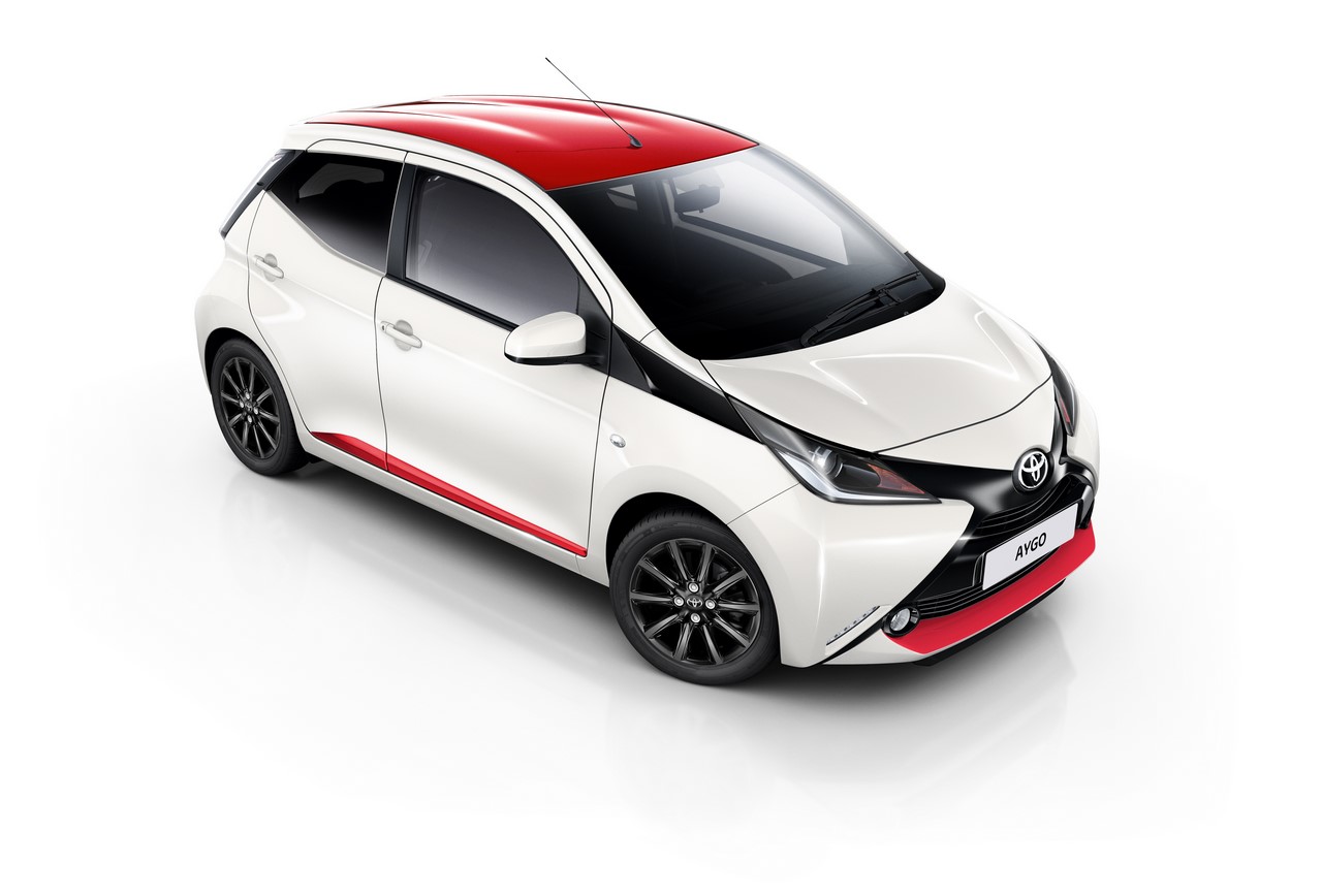 Toyota Aygo x-press and x-style announced for the UK