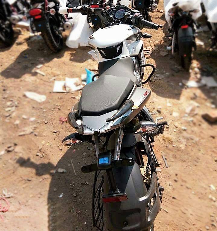 17 Bajaj Pulsar 0ns To Continue With Underbelly Exhaust