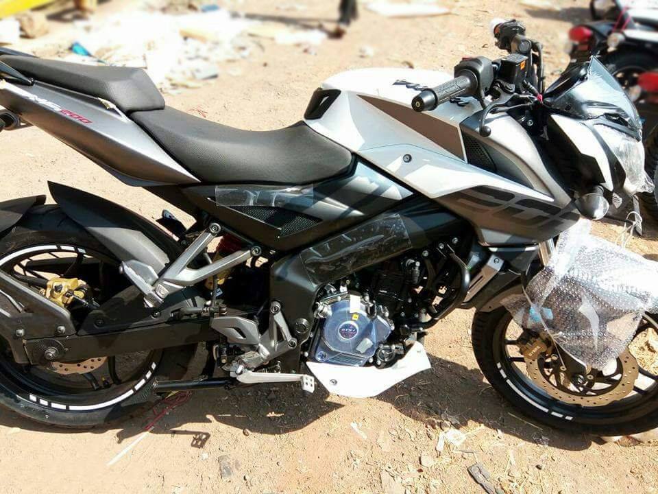 2017 Bajaj Pulsar 200ns To Continue With Underbelly Exhaust