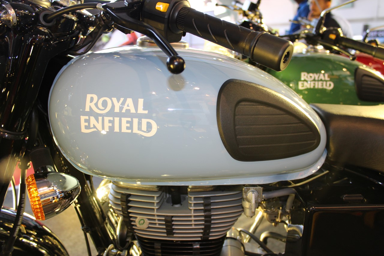 Royal Enfield Redditch Series Redditch Blue Fuel Tank At Surat 