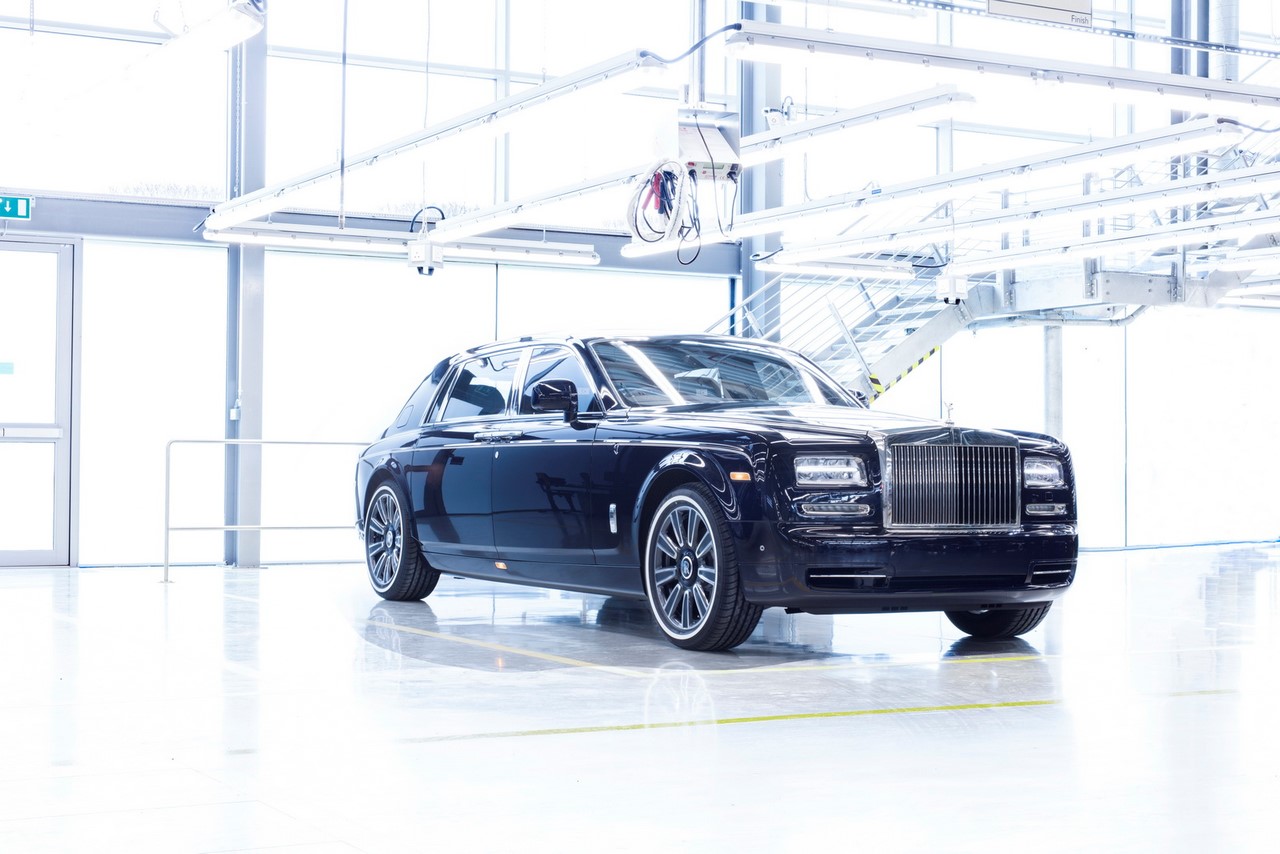 RollsRoyce car sales helped by life can be short mentality  Financial  Times