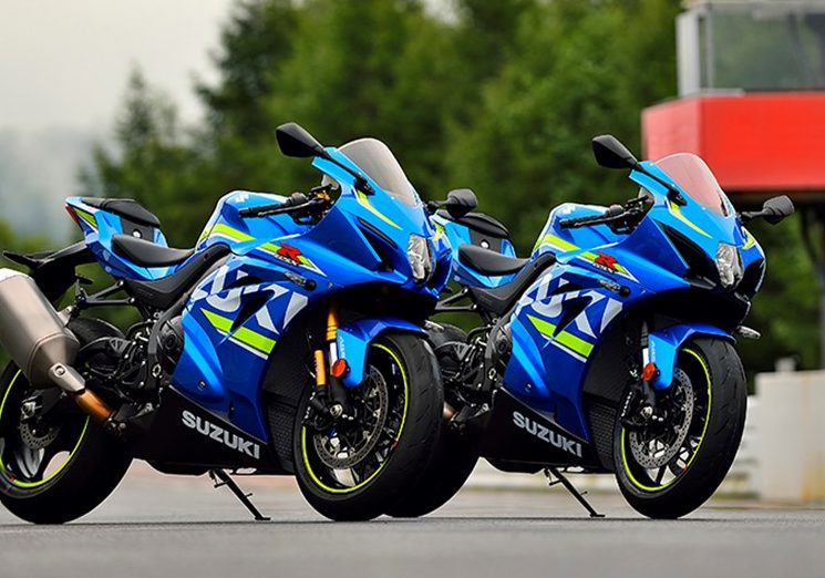 Suzuki gsx r1000 deals blue