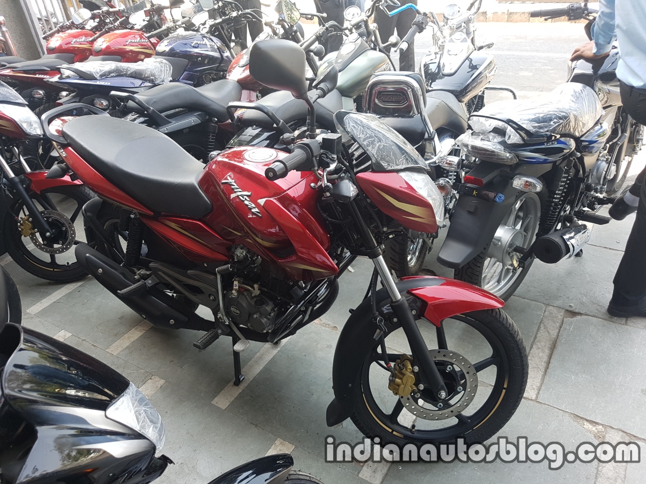 Bajaj Pulsar 135 New Model 2019