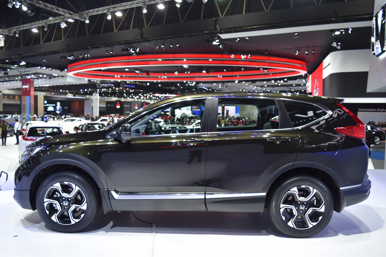 Honda Crv 7 Seater >> India-bound 2017 Honda CR-V 7-seater side at the BIMS 2017 Honda Crv 7 Seater >> India-bound 2017 Honda CR-V 7-seater side at the BIMS 2017