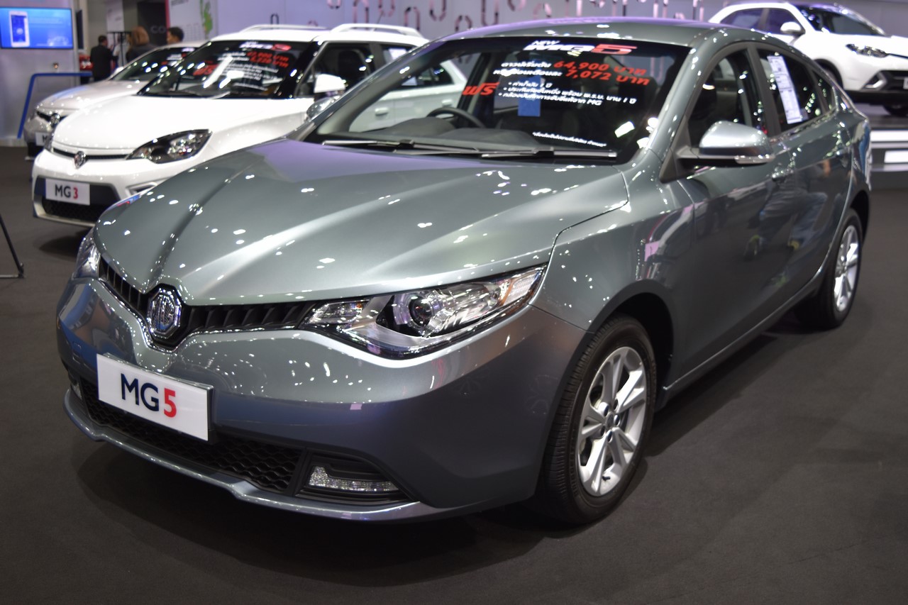 India-bound MG Motor showcases the MG5 sedan at BIMS 2017