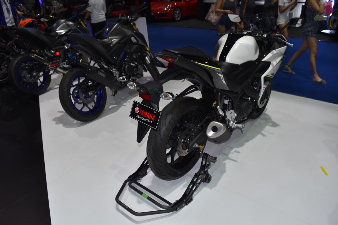 Yamaha R3 at BIMS 2017 rear three quarter right