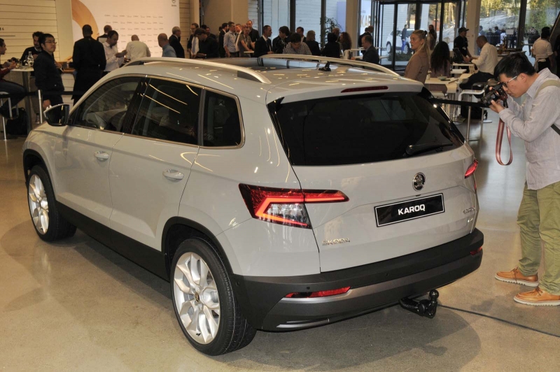 Boost Your Cars Value The Importance Of Skoda Karoq Rear Seat Covers - gy87ip3