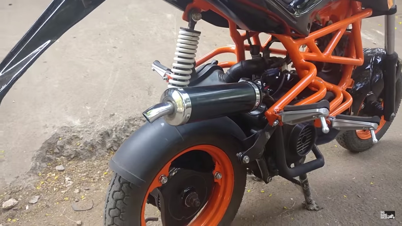 TVS Scooty customised KTM Duke 125 exhaust can