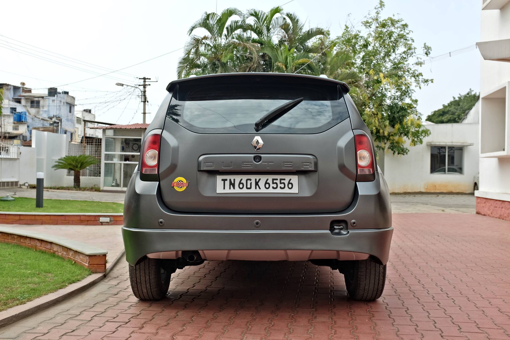 Custom Renault Duster by KitUp Automotive rear
