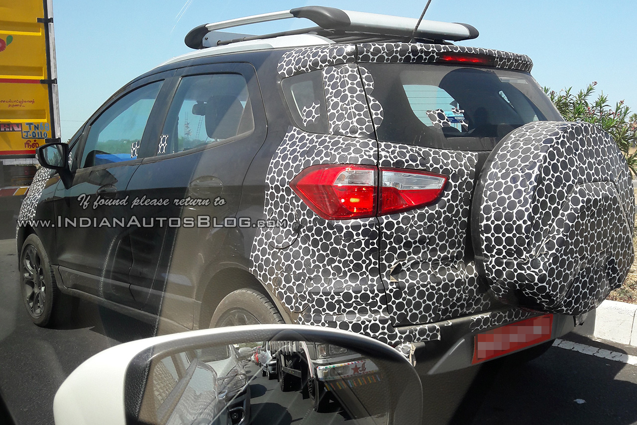 Ford EcoSport 2017 facelift India launch Panther Black rear three quarters spy shot