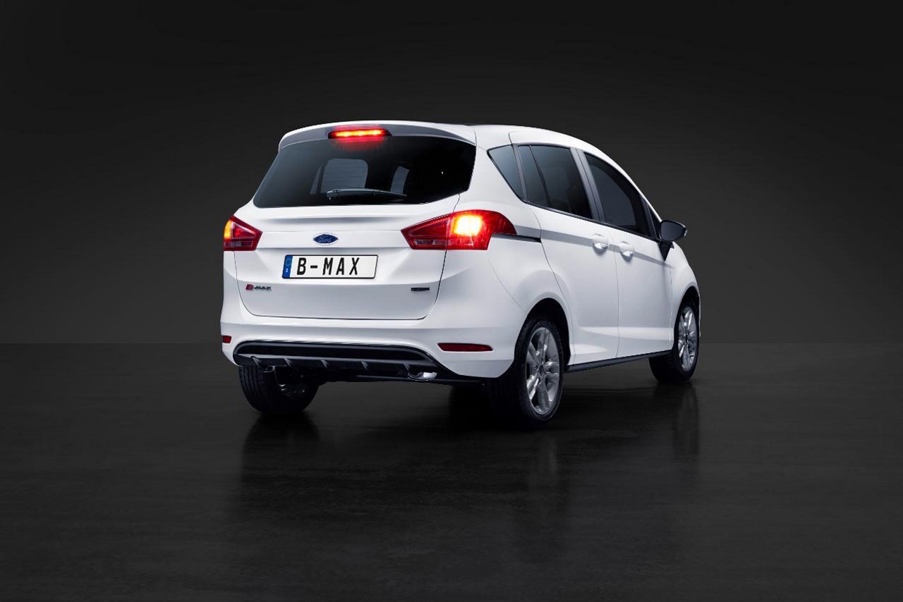 Ford B-Max rear three quarters
