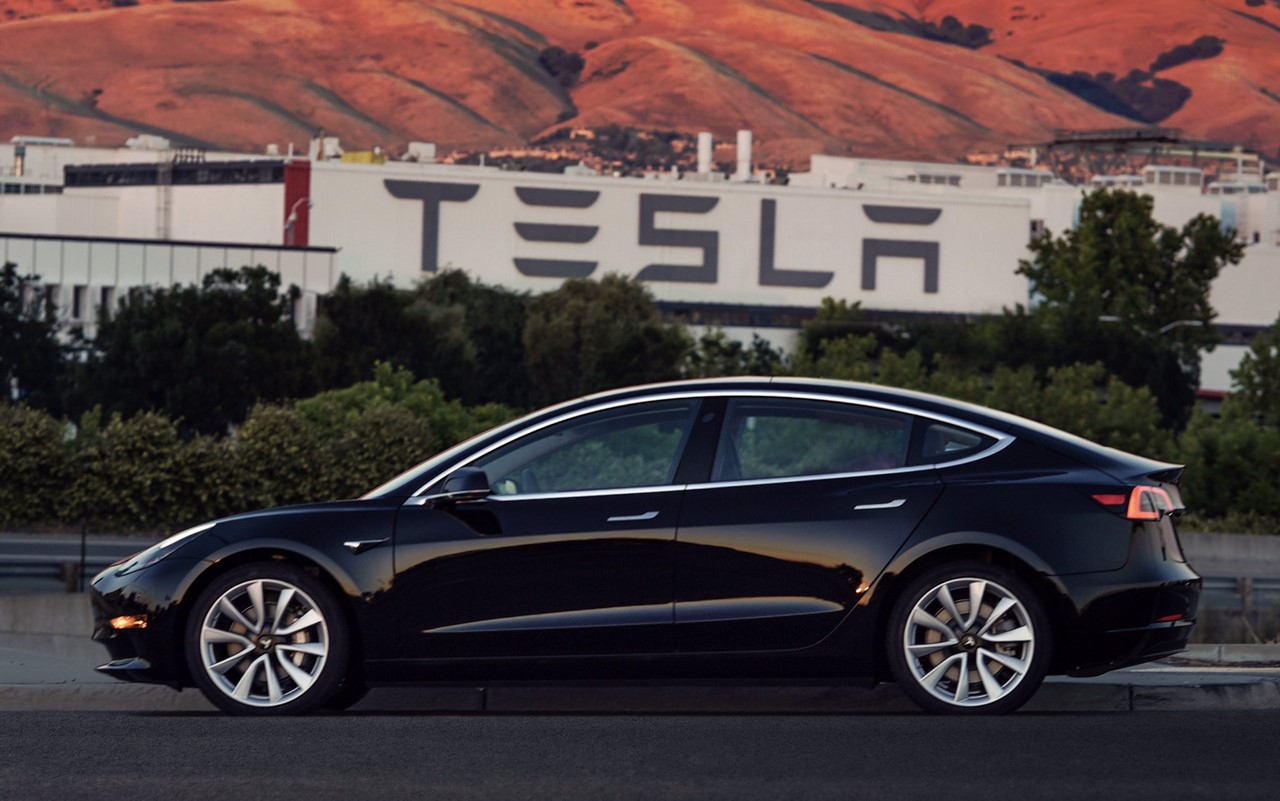 Comments On Tesla Model 3 Could Launch In India By Q1 Of 2022