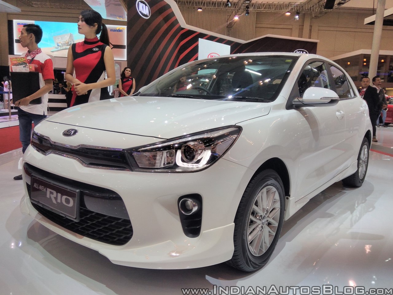 Kia Rio & Kia Sportage showcased at GIIAS 2017