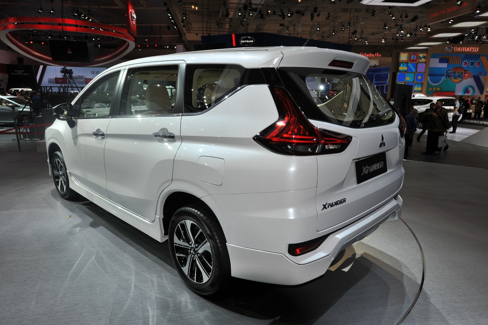 Nearly 6 000 bookings recorded for the Mitsubishi Xpander 