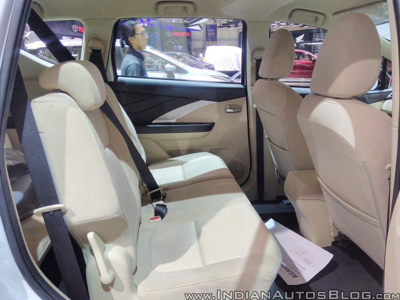 Mitsubishi Xpander second-row seats at GIIAS 2017