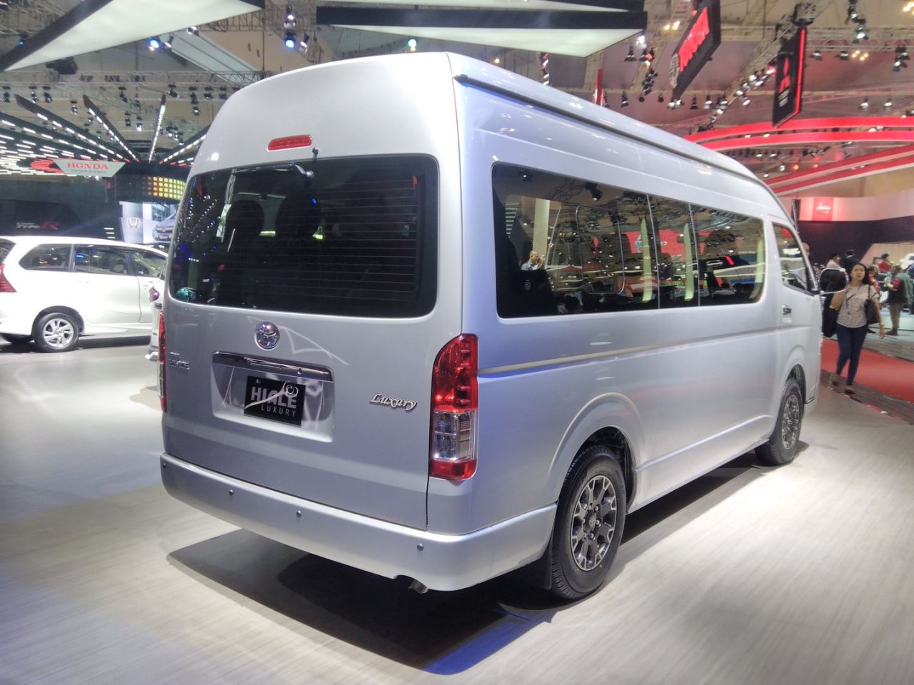 hiace hybrid