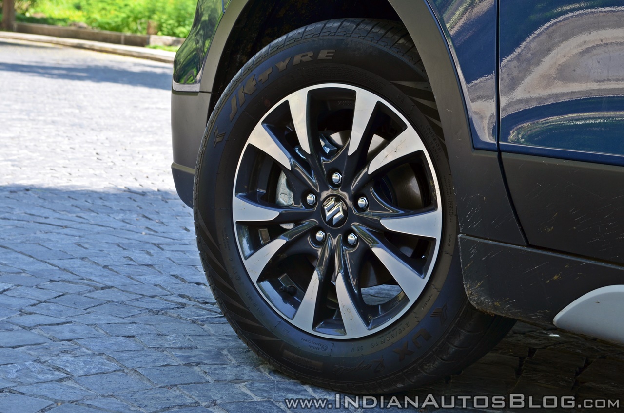 2017 Maruti S-Cross facelift alloy wheel