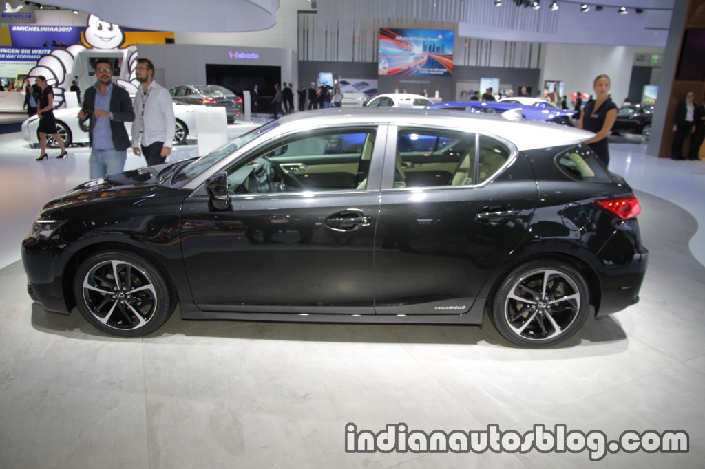 2018 Lexus CT 200h side at IAA 2017 2018 Lexus CT 200h side at IAA 2017