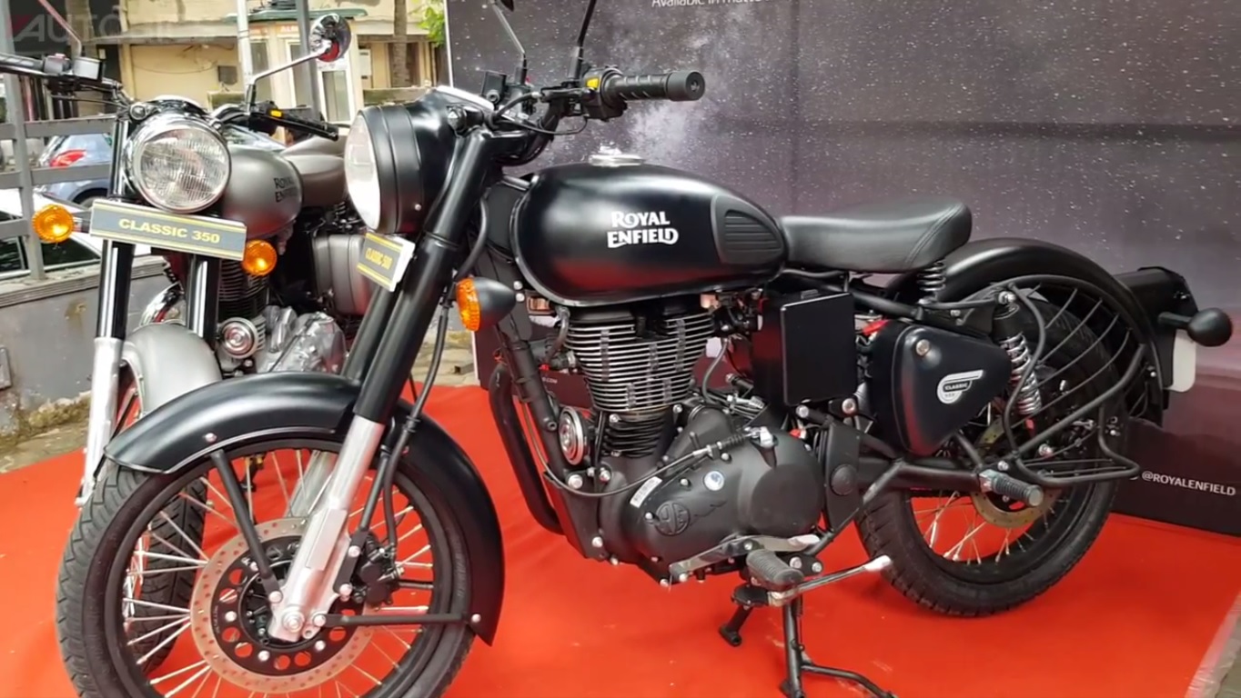 Royal Enfield Classic 500 Stealth Black Autobics left side