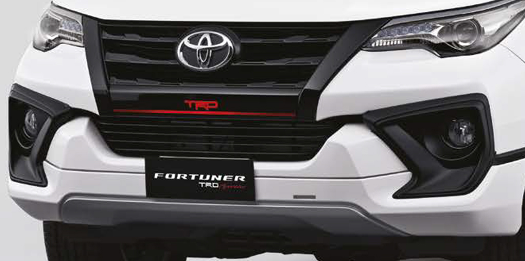 Бампер trd fortuner