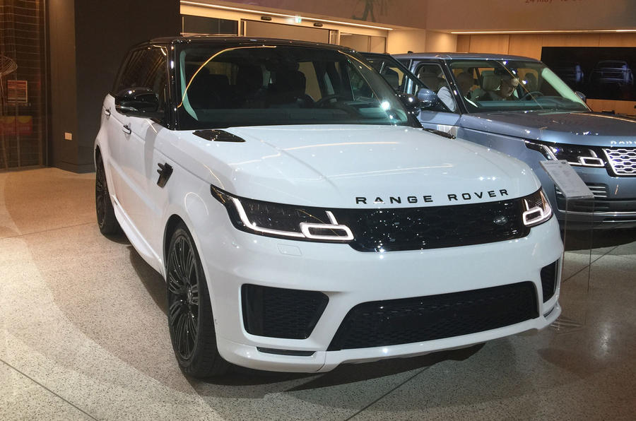 All-New Range Rover Sport Deliveries Start in India, Price Begins at Rs  1.64 Crore - News18
