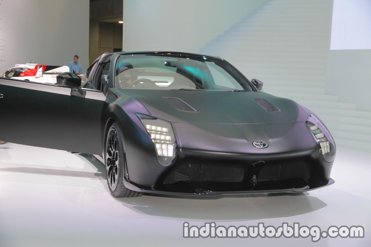 Toyota Gr Hv Sports Concept At The 17 Tokyo Motor Show Live