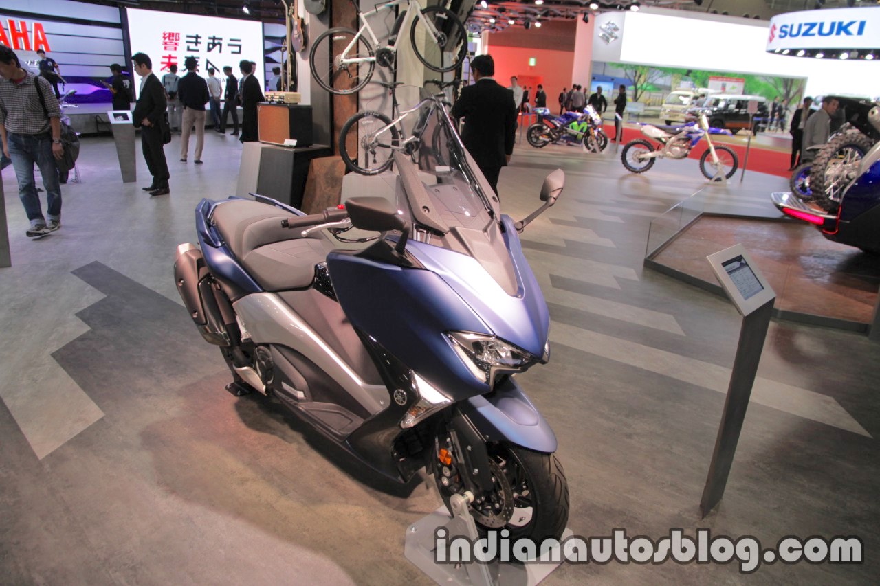 Yamaha TMax 530 & Yamaha Tricity 155 at the 2017 Tokyo Motor Show