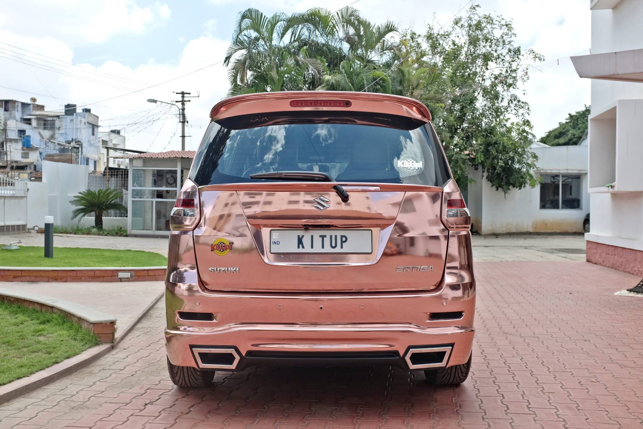 custom Maruti Ertiga rear rose gold image