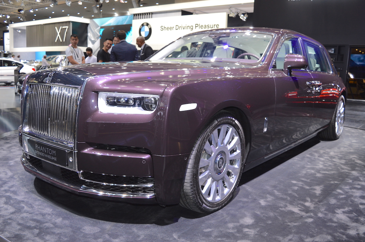 ROLLSROYCE MOTOR CARS PHANTOM SERIES II MAKES UK DEBUT AT SALON PRIVE