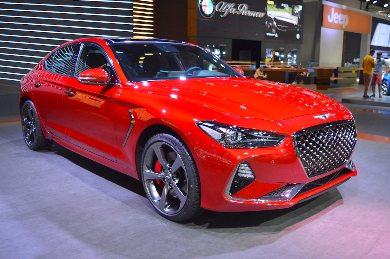 Genesis g70 класс автомобиля