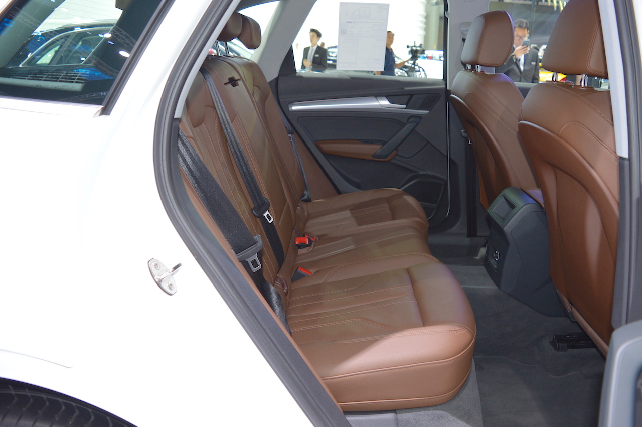 2017 Audi Q5 rear seats at 2017 Thai Motor Expo
