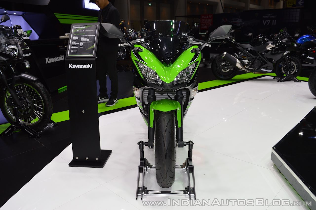 Kawasaki Ninja 650 & Kawasaki Z300 at 2017 Thai Motor Expo - Live
