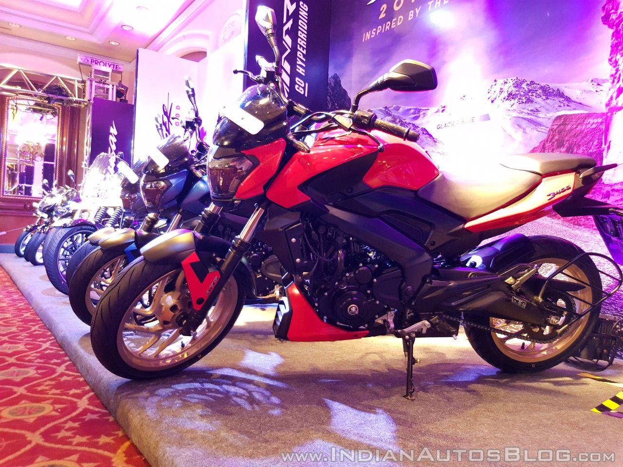 Bajaj dominar store 400 2018