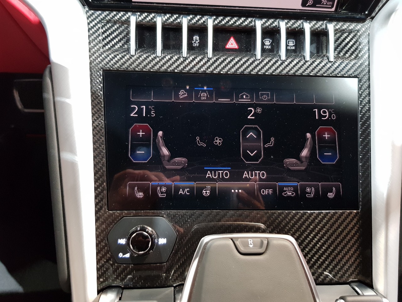 Urus infotainment system India launch