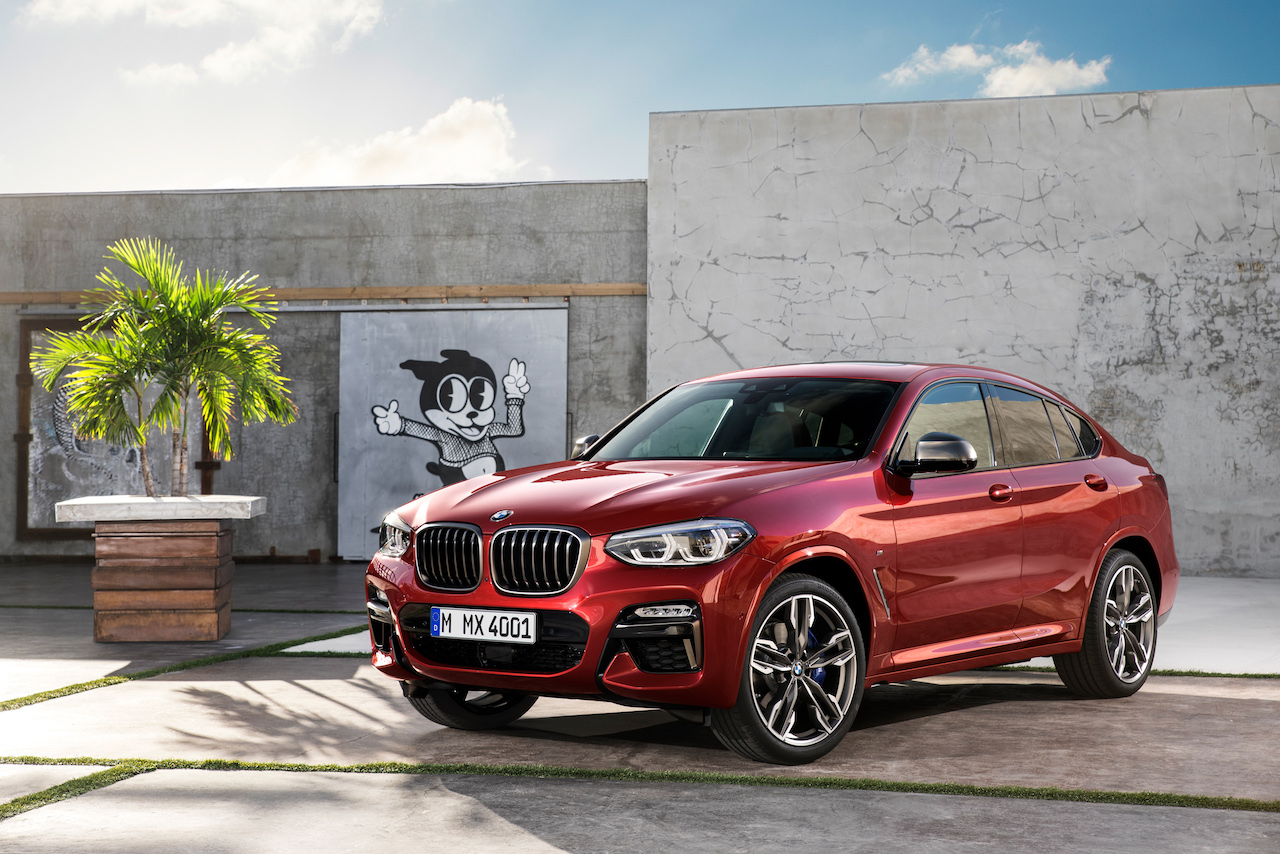 Когда выпустили bmw x4