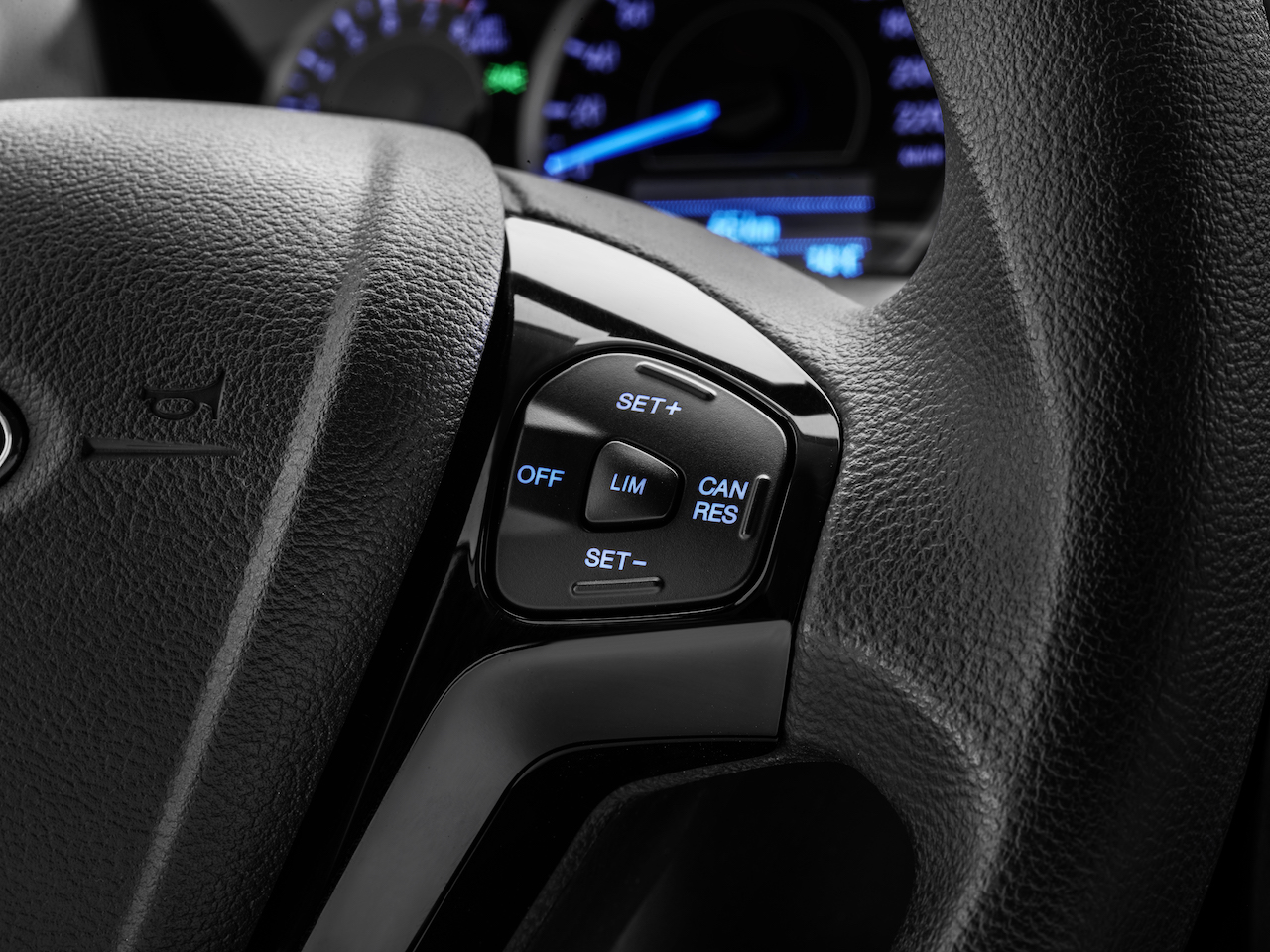 2018 Ford Ka+ (2018 Ford Figo) steering wheel controls