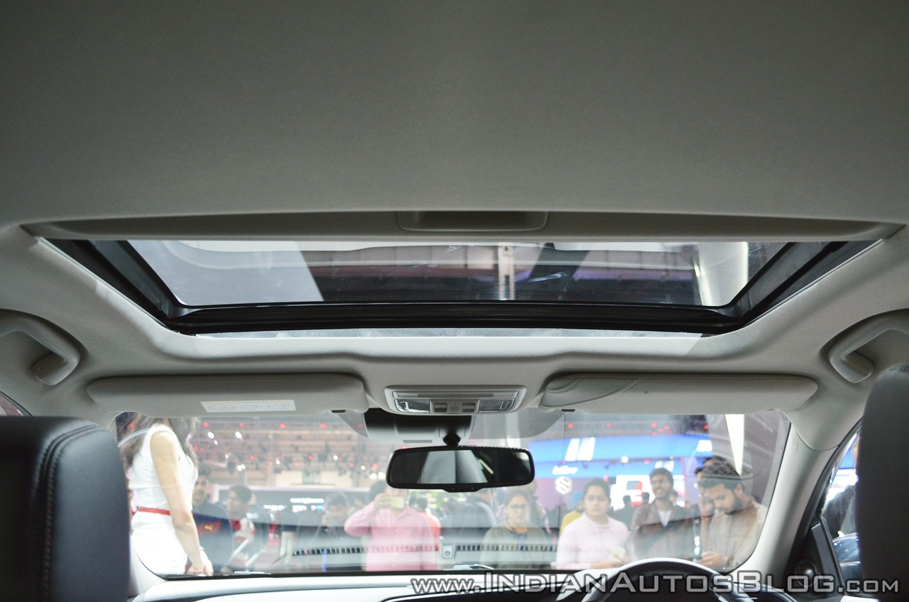 Honda Civic sunroof at Auto Expo 2018