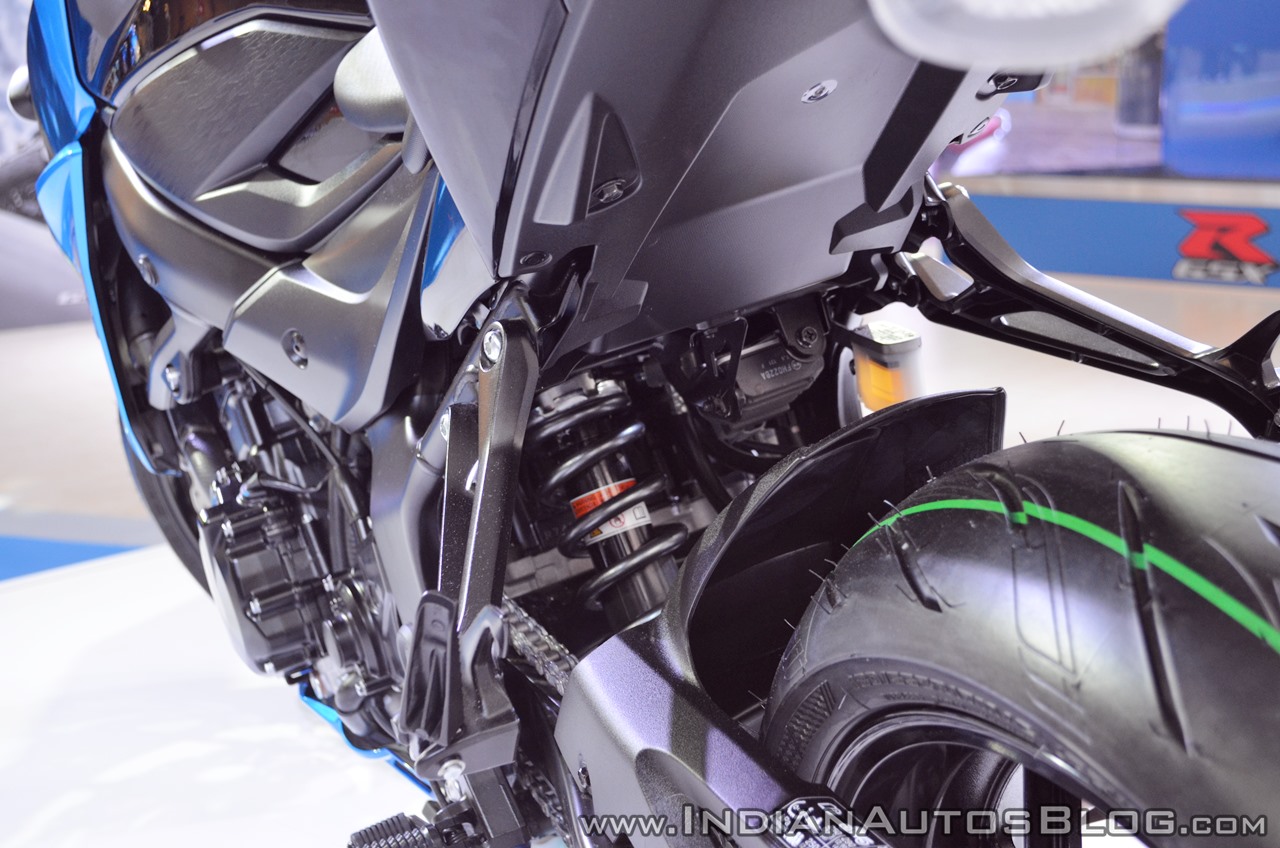 Suzuki GSX-S750 rear suspension at 2018 Auto Expo