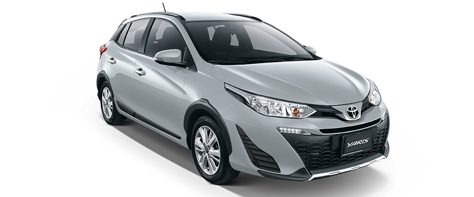 Toyota Yaris Cross Diamond Silver Metallic