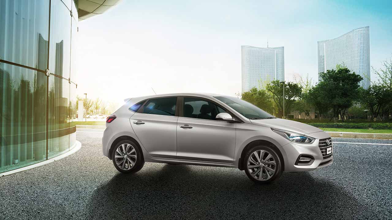 New hyundai deals accent hatchback