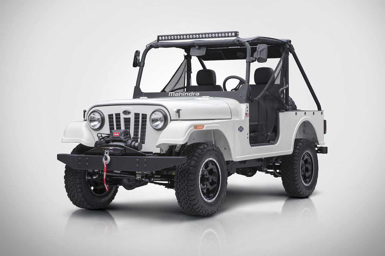 Mahindra Roxor Off Road Utility Vehicle Officially Unveiled   Mahindra Roxor Front Three Quarters Studio Image 