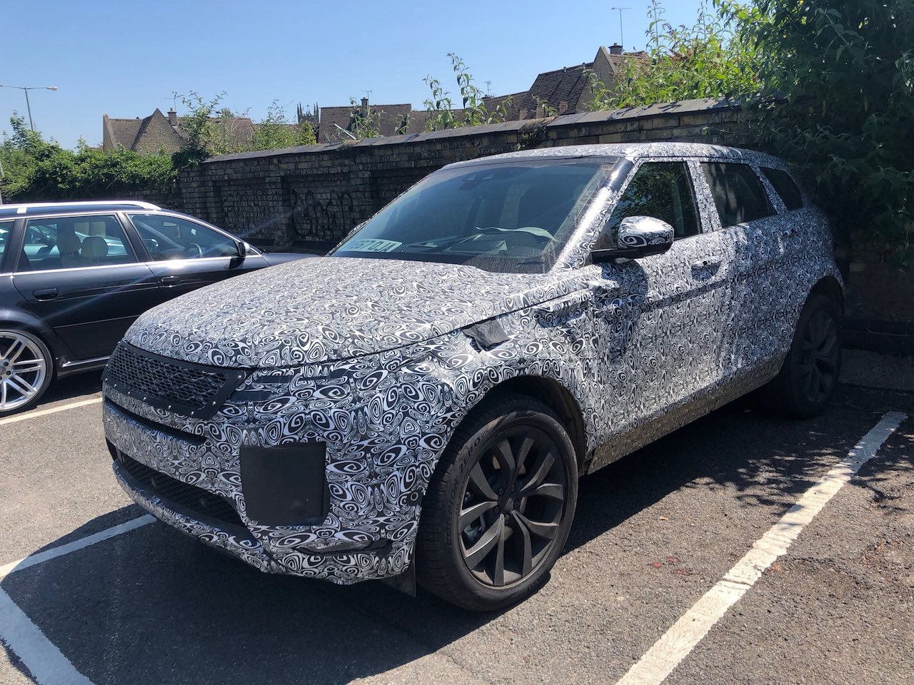 Electric Range Rover Evoque Launch In 2024, To Be Extended Range EV