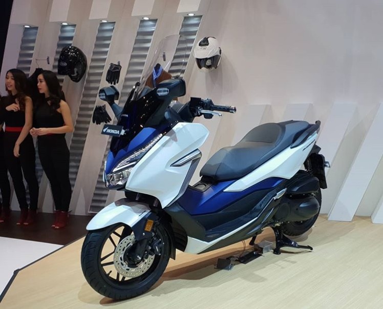 Honda Thailand teases a new 350 cc Forza