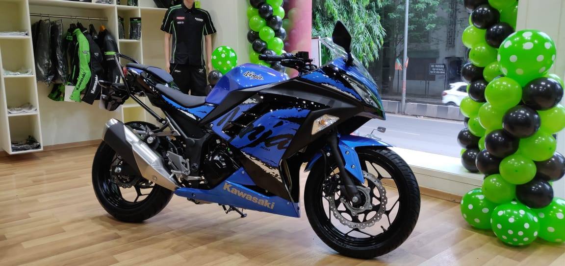 kawasaki ninja 300 price