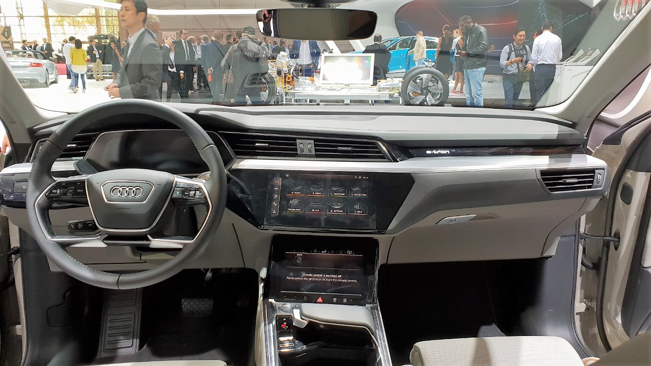 Audi E Tron 55 Quattro Dashboard At 2018 Paris Aut