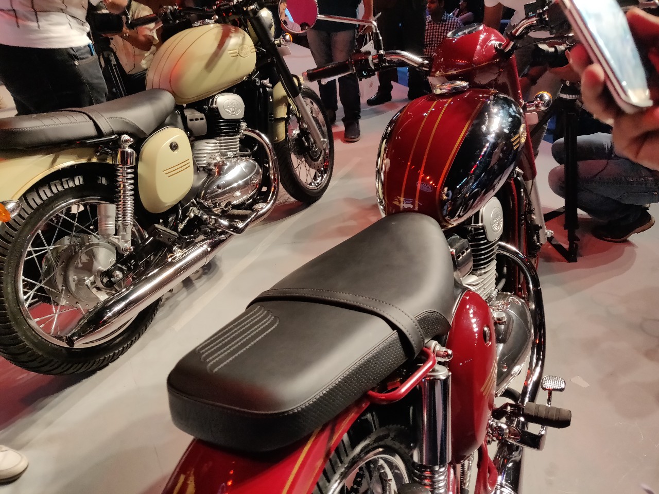 Jawa 300 Seat