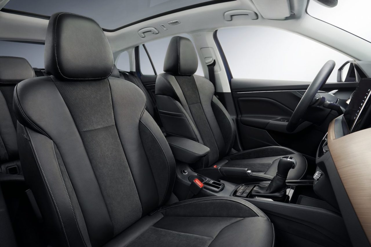 Skoda Scala Front Seats
