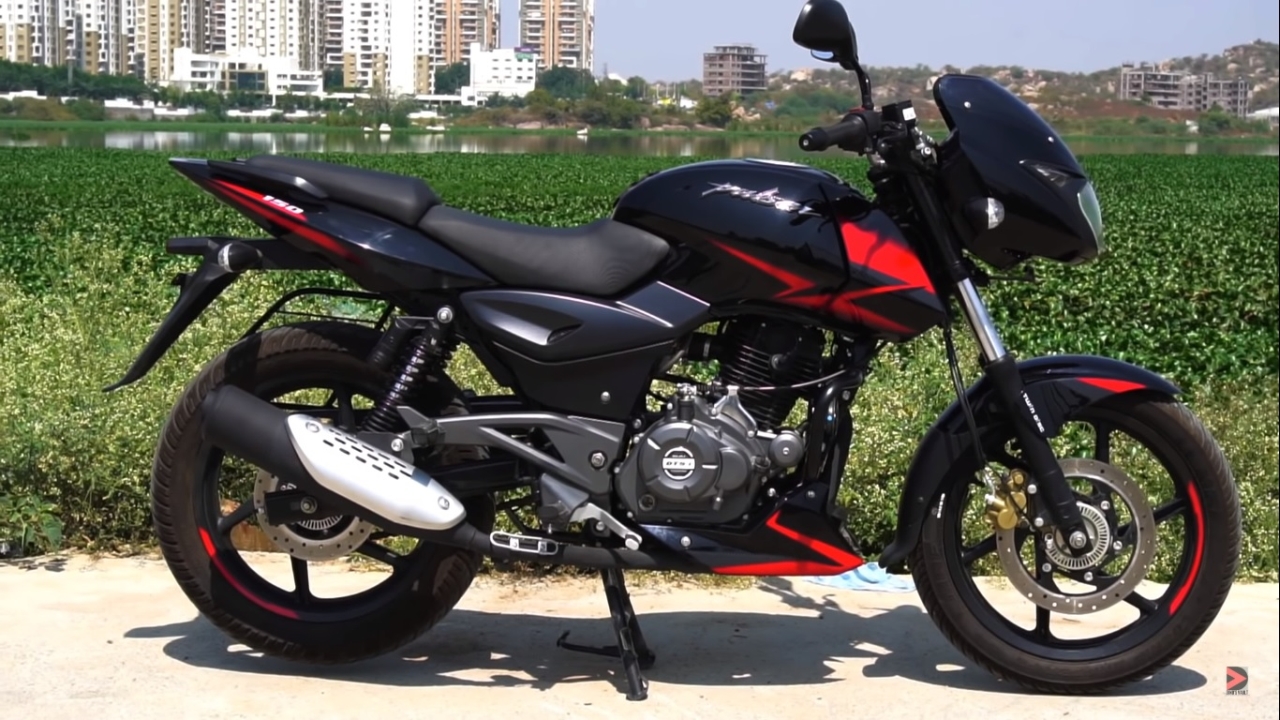 pulsar 150 dual disc on road price