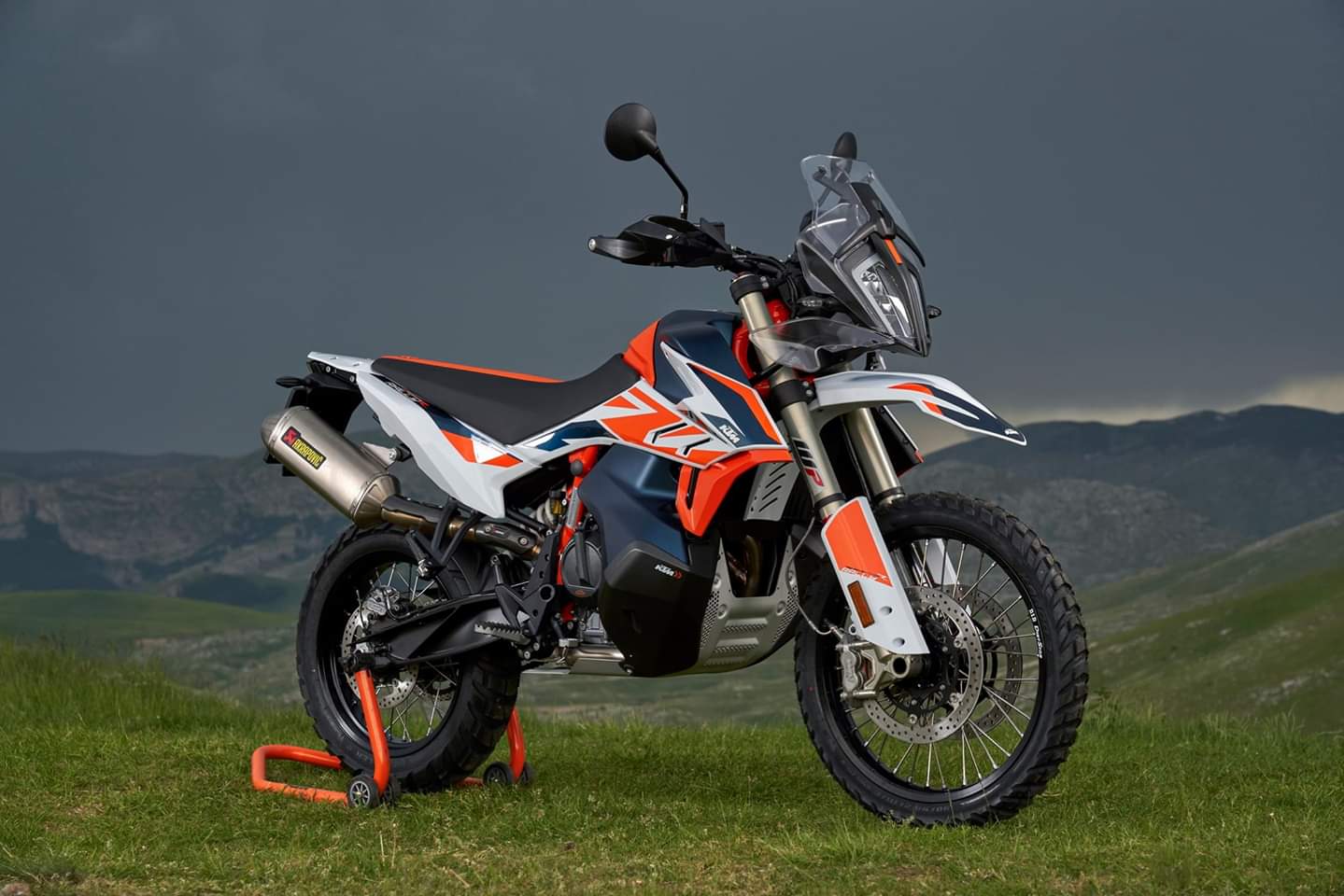 Limited edition KTM 790 Adventure R Rally unveiled