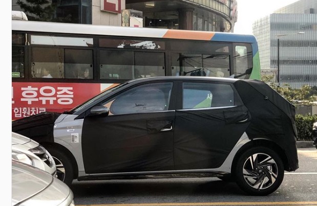 Next Gen 2020 Hyundai I20 With New Alloy Wheels Spied In